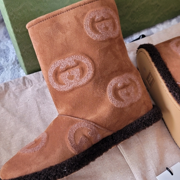 GUCCI SHEARLING BOOTS BROWN SUEDE GUCCI LOGO PRESTIGE GIANT PRINT 39.5 =9.5US - Picture 9 of 16